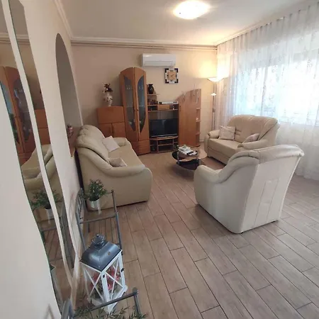 In Siofok/balaton 19722 Apartment Siofok